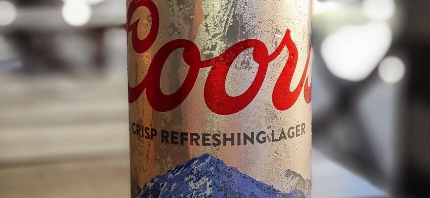 1280px-Can_Coors_Light