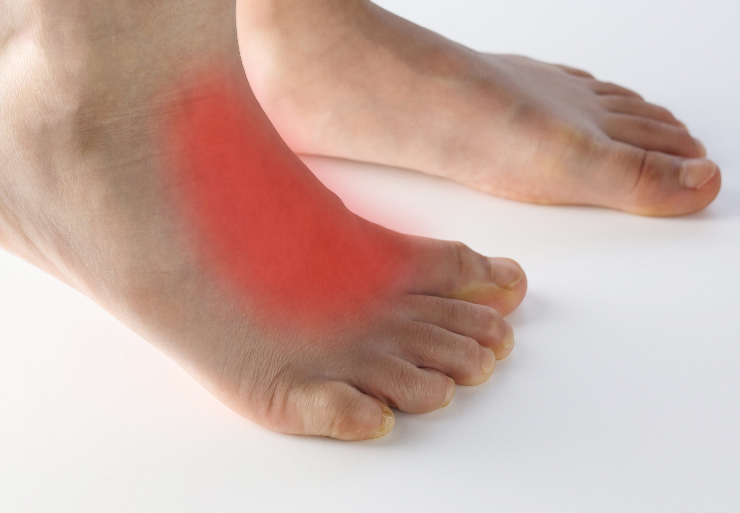 Why does my foot hurt on top when i walk: main illustration