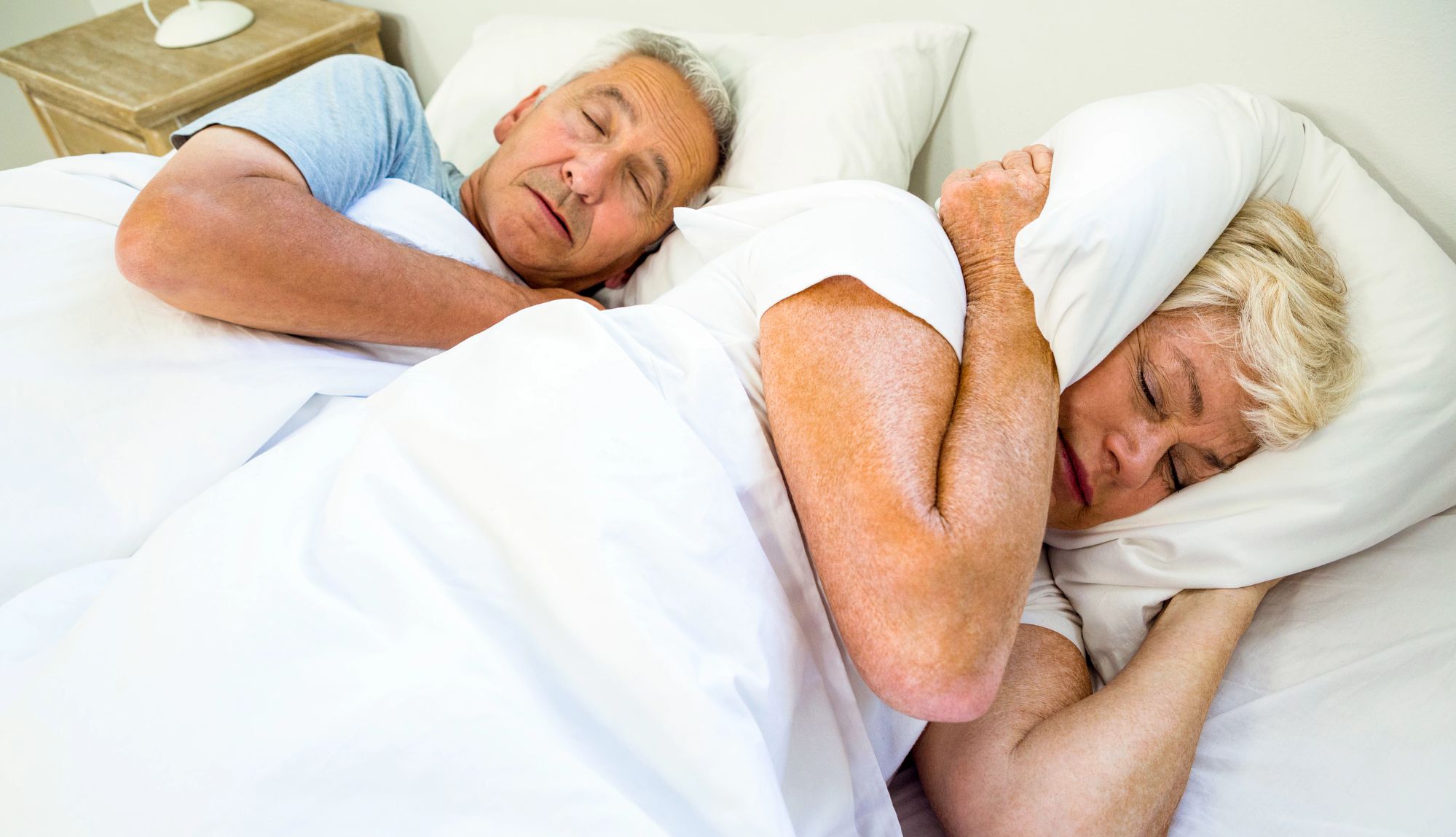 Why do guys snore: visual explanation